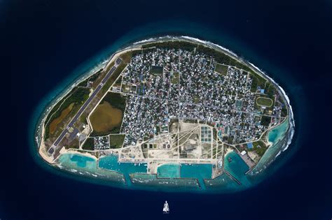 Kulhudhuffushi Sex Escort